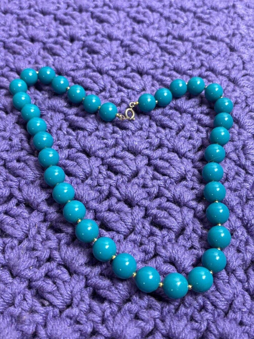 Vintage Teal Plastic Beaded Necklace Goldtone Spacer Beads Spring Ring Clasp 18"